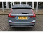 Volvo V60 B4 Plus Dark | Schuif/kantel dak | Camera | Getint glas achter | Stoel/stuur verwarmd |