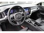 Volvo V60 B4 Plus Dark | Schuif/kantel dak | Camera | Getint glas achter | Stoel/stuur verwarmd |