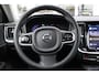 Volvo V60 B4 Plus Dark | Schuif/kantel dak | Camera | Getint glas achter | Stoel/stuur verwarmd |