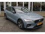 Volvo V60 B4 Plus Dark | Schuif/kantel dak | Camera | Getint glas achter | Stoel/stuur verwarmd |