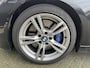 BMW 3-Serie Touring 330d M-Pakket | Panoramadak | 360* Camera | Head-Up Display | Xenon | Harmon Kardon | Navigatie |