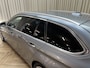 BMW 5-Serie Touring 520i Executive *Org.NL!* Navigatie / LED / Cruise / Elektr. Klep / ECC Clima / PDC V&A / 18'' LMV