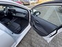 Toyota Corolla Touring Sports 1.8 HYBRID DYNAMIC STOELVERW APPLE/ANDROID KEYLESS 17" LM-VELGEN CLIMAS AD-CRUISE CAMERA NL-AUTO DEALER-OMDERHOUDEN