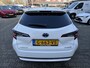 Toyota Corolla Touring Sports 1.8 HYBRID DYNAMIC STOELVERW APPLE/ANDROID KEYLESS 17" LM-VELGEN CLIMAS AD-CRUISE CAMERA NL-AUTO DEALER-OMDERHOUDEN