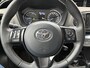 Toyota Yaris 1.5 HYBRID DYNAMIC NAVI KEYLESS 15'' LM-VELGEN CLIMA CRUISE CAMERA BLUETOOTH NL-AUTO 1E-EIG