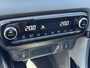 Toyota Yaris 1.5 HYBRID EXECUTIVE NL-AUTO 17'' LM-VELGEN BSM HALF-LEDER STOELVERW PARK-SENSOREN NAVI LED KEYLESS