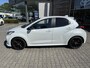 Toyota Yaris 1.5 HYBRID EXECUTIVE NL-AUTO 17'' LM-VELGEN BSM HALF-LEDER STOELVERW PARK-SENSOREN NAVI LED KEYLESS