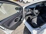 Toyota Yaris 1.5 HYBRID EXECUTIVE NL-AUTO 17'' LM-VELGEN BSM HALF-LEDER STOELVERW PARK-SENSOREN NAVI LED KEYLESS