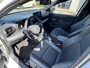 Toyota Yaris 1.5 HYBRID EXECUTIVE NL-AUTO 17'' LM-VELGEN BSM HALF-LEDER STOELVERW PARK-SENSOREN NAVI LED KEYLESS