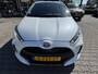 Toyota Yaris 1.5 HYBRID EXECUTIVE NL-AUTO 17'' LM-VELGEN BSM HALF-LEDER STOELVERW PARK-SENSOREN NAVI LED KEYLESS