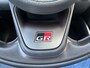 Toyota Yaris 1.5 HYBRID GR SPORT PREMIUM PACK HEAD-UP PANO-DAK BLIND-SPOT PARK-SENSOREN STOEL/STUURVERW JBL-AUDIO NAVI LED