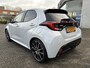 Toyota Yaris 1.5 HYBRID GR SPORT PREMIUM PACK HEAD-UP PANO-DAK BLIND-SPOT PARK-SENSOREN STOEL/STUURVERW JBL-AUDIO NAVI LED