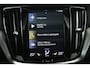 Volvo V60 2.0 T5 Inscription (PANORAMADAK, ACHTERUITRIJCAMERA, PARKEERSENSOREN, CRUISE CONTROL, AUTOMAAT)