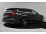 Volvo V60 2.0 T5 Inscription (PANORAMADAK, ACHTERUITRIJCAMERA, PARKEERSENSOREN, CRUISE CONTROL, AUTOMAAT)
