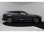 Volvo V60 2.0 T5 Inscription (PANORAMADAK, ACHTERUITRIJCAMERA, PARKEERSENSOREN, CRUISE CONTROL, AUTOMAAT)