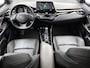 Toyota C-HR 2.0 Hybrid Business Plus 184 PK | Automaat | Trekhaak | Navigatie | Camera | Stoelverwarming | Stuurverwarming | Elektrische stoelen | Climate Control | Cruise Control | LED |