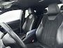 Toyota C-HR 2.0 184 PK Hybrid Bi-Tone | JBL Premium Audio | Half lederen bekleding | Navigatie |