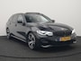 BMW 3-Serie Touring 330e M Sport Plug In Hybrid 293pk PHEV | Panodak | Adaptief Onderstel | Head Up | Adaptive Cruise | Laser LED || Camera | Alcantara Sportstoelen Memory & Verwarmd | Apple Carplay | Sfeerverlichting | Navigatie | Keyless | Bli