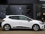 Renault Clio 0.9 TCe 90pk Limited Navigatie PDC Cruise control LM Velgen