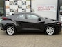 Toyota C-HR 1.8 Hybrid 140 NL-AUTO ALL SEASON BANDEN CLIMA LM APPLE/ANDROID CAMERA BSM