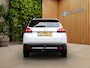 Peugeot 2008 1.2 PureTech Allure | Lage km. stand! | Pano | Navi | Clima | Trekhaak | 16''