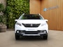 Peugeot 2008 1.2 PureTech Allure | Lage km. stand! | Pano | Navi | Clima | Trekhaak | 16''