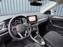 Volkswagen T-Roc 1.5 TSI Life Edition | IQ Light | Navi | Stoelverw. | Trekhaak afnb. | Prijs Rijklaar!!