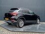 Volkswagen T-Roc 1.5 TSI Life Edition | IQ Light | Navi | Stoelverw. | Trekhaak afnb. | Prijs Rijklaar!!