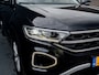 Volkswagen T-Roc 1.5 TSI Life Edition | IQ Light | Navi | Stoelverw. | Trekhaak afnb. | Prijs Rijklaar!!
