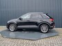 Volkswagen T-Roc 1.5 TSI Life Edition | IQ Light | Navi | Stoelverw. | Trekhaak afnb. | Prijs Rijklaar!!