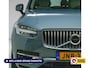 Volvo XC90 2.0 T8 Recharge AWD Ultimate Bright 456 PK Long range | 7 persoons! | Pano | Leer | Headup | All-season Harman Kardon, Stoel-, stuur- & achterbankverw, Elec. voorstoelen met geheugen, Pilot assist, 360 Camera