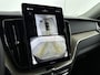 Volvo XC60 2.0 T8 Plug-in hybrid Ultra Executive Edition Bright | Executive Pack | Bowers & Wilkins | Luchtvering | Nappa Leder + Stoel verwaring / Ventilatie / Massage | Gelamineerde zijruiten |