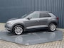 Volkswagen T-Roc 1.5 TSI Life Edition | IQ Light | Trekhaak afnb. | Navi | Stoelverw. | Prijs Rijklaar!!