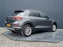 Volkswagen T-Roc 1.5 TSI Life Edition | IQ Light | Trekhaak afnb. | Navi | Stoelverw. | Prijs Rijklaar!!
