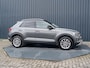 Volkswagen T-Roc 1.5 TSI Life Edition | IQ Light | Trekhaak afnb. | Navi | Stoelverw. | Prijs Rijklaar!!