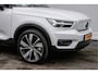Volvo XC40 Recharge P8 AWD R-Design Trekhaak/ Panoramadak/ Stoel-stuurverwarming/ Camera/ Navigatie/ Contourstoelen/ Carplay/ Adapt. cruise