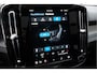 Volvo XC40 Recharge P8 AWD R-Design Trekhaak/ Panoramadak/ Stoel-stuurverwarming/ Camera/ Navigatie/ Contourstoelen/ Carplay/ Adapt. cruise