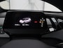 Volkswagen ID.3 Business 58 kWh | Stoel & stuurverwarming | Camera | Carplay | Adaptive cruise | Matrix LED | Navigatie | Climate control | Parkeerhulp | Bluetooth