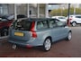 Volvo V50 2.0D Edition II Nederlandse auto 192110 NAP riem vv bij 120000km boekjes aanwezig laatste beurt leren bekleding pdc trekhaak,