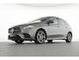 Mercedes-Benz B-klasse 250 e AMG Nightpakket Plug-In Hybride | Panoramadak | Distronic | 360° Camera | Keyless Go | Sfeerverlichting | Car Play | Inclusief 24 maanden Mercedes-Benz Certified garantie voor Europa.