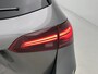 Mercedes-Benz B-klasse 250 e AMG Nightpakket Plug-In Hybride | Panoramadak | Distronic | 360° Camera | Keyless Go | Sfeerverlichting | Car Play | Inclusief 24 maanden Mercedes-Benz Certified garantie voor Europa.