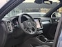 Volvo XC40 B4 Plus Black Edition **DIRECT LEVERBAAR** Panoramadak | 360 graden camera | 20 inch lichtmetalen velgen | Getint glas | Nubuck/Microtech bekleding | Climate Pack | Driver Assist Pack