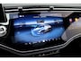 Mercedes-Benz E-klasse 220 d AMG Line Premium+ | Hyperscreen | Distronic+ | Achterasbesturing | Luchtvering | Memory | Soft-Close | 3D-Display | Stoelventilatie | Burmester | HUD | Surround Camera |