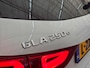 Mercedes-Benz GLA 250 e Business Solution AMG Limited Widescreen | Panorama Dak | Elek. Stoelen met Geheugen | Alcantara Bekleding | Stoelverwarming | Camera | Trekhaak | Digitaal Dashboard | AMG Styling | AMG-styling | Achteruitrijcamera | Alcantara