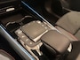Mercedes-Benz GLA 250 e Business Solution AMG Limited Widescreen | Panorama Dak | Elek. Stoelen met Geheugen | Alcantara Bekleding | Stoelverwarming | Camera | Trekhaak | Digitaal Dashboard | AMG Styling | AMG-styling | Achteruitrijcamera | Alcantara