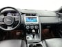 Jaguar E-Pace 2.0 P250 AWD HSE (NL-auto, Goed OnderH, Panoramadak, Camera, StoelV, Navi, Parkeersensoren, Climate Con, Etc)