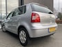 Volkswagen Polo 1.4-16V Highline Airco - Cruise control - Elektrische ramen voor - Radio - Licht metalen velgen 14 inch - regensensor - Apk keuring tot nov 2026