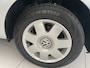 Volkswagen Polo 1.4-16V Highline Airco - Cruise control - Elektrische ramen voor - Radio - Licht metalen velgen 14 inch - regensensor - Apk keuring tot nov 2026