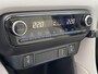 Toyota Yaris 1.5 Hybrid Launch Edition Navigatie APple CarPlay/Android Auto, achteruitrij camera, dodehoek detectie, HUD, keyless, parkeersensoren