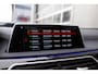 BMW 7-Serie 740Le 327 pk xDrive iPerformance / Nieuwstaat/ Dealer.ond/ Bowers&Wilkins/ Achteras-Sturing/ Pano-dak/ Head-Up/ Keyless/ Lucht-Vering/ Nappa-Leder/ Soft-Close/ 19'' LMV